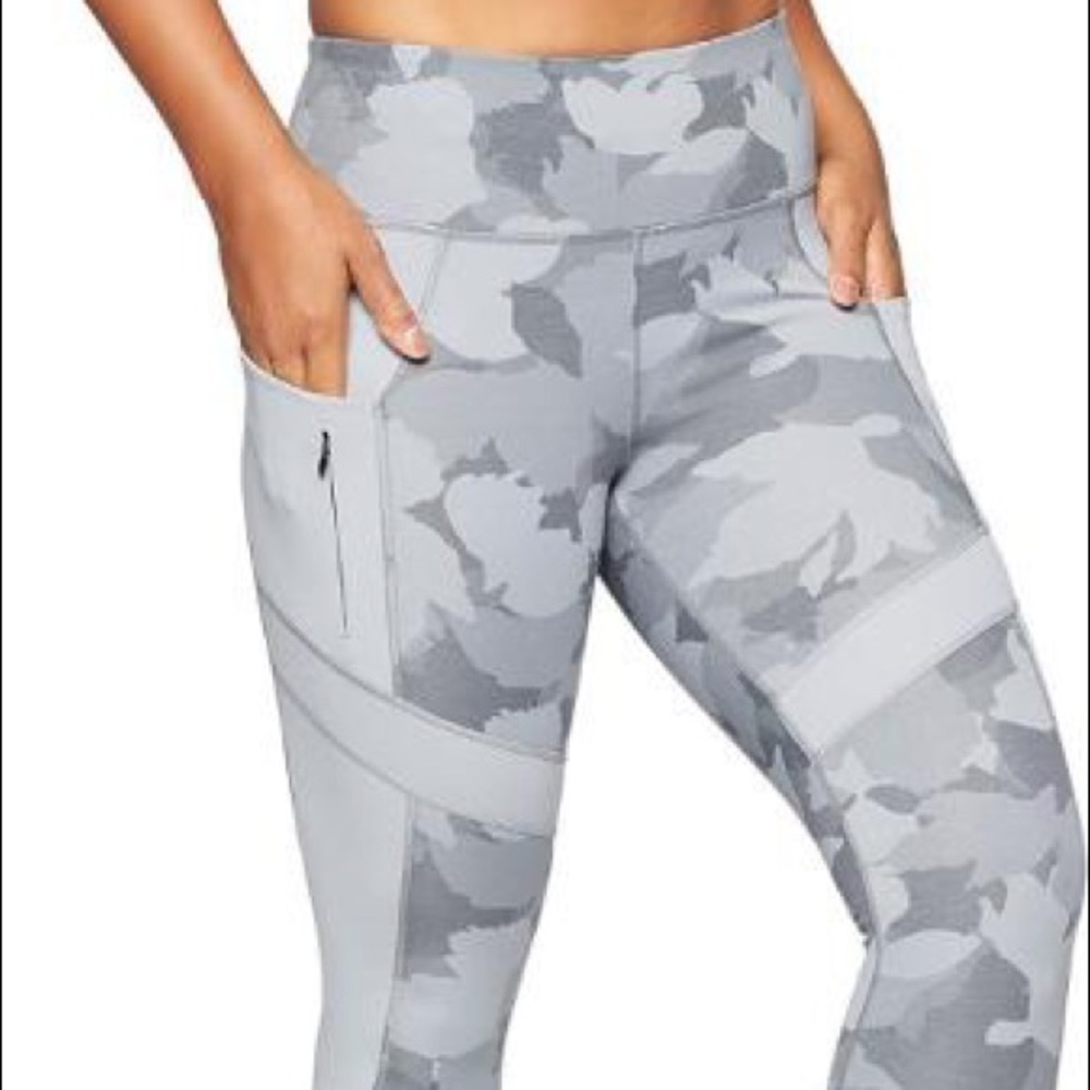 Athleta Camo leggings